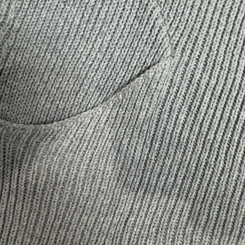 Lululemon Cotton Knit‎ Sweater Pullover Thumb Holes Pockets Gray Size 8